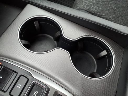 Used 2025 Honda Ridgeline Sport image 18