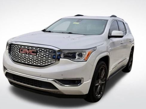 Used 2017 GMC Acadia Denali w/ Technology Package image 6