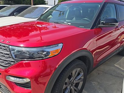 Used 2022 Ford Explorer XLT w/ Equipment Group 202A