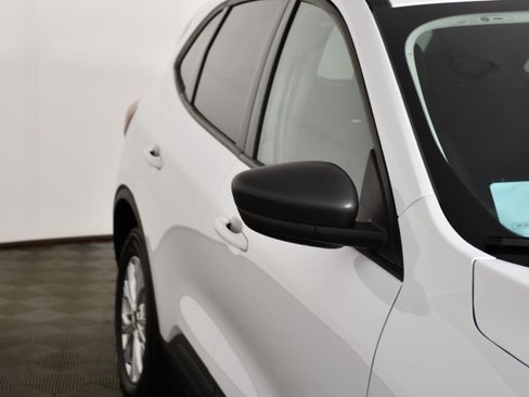 Used 2025 Ford Escape Active AWD/4WD image 13