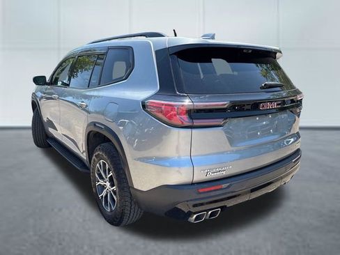 Used 2026 GMC Acadia AT4 AWD/4WD image 2