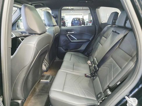 Used 2025 BMW X1 xDrive28i w/ Convenience Package AWD/4WD image 24