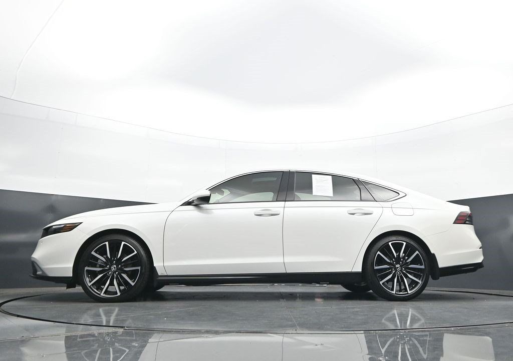 Used 2024 Honda Accord Touring image 34