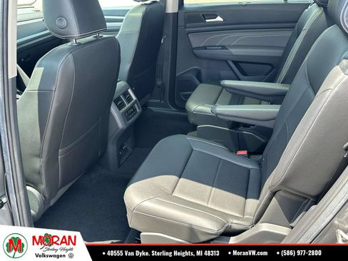Certified 2023 Volkswagen Atlas SE w/ Panoramic Sunroof Package AWD/4WD image 13