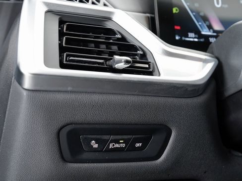 Used 2024 BMW X5 xDrive40i w/ Premium Package image 10