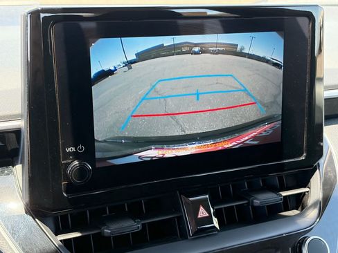 Used 2024 Toyota Corolla LE FWD image 22
