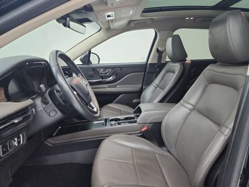 Used 2023 Lincoln Corsair Reserve w/ Equipment Group 201A AWD/4WD image 19