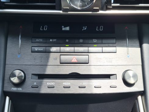 Used 2019 Lexus IS 300 F Sport w/ F Sport Package RWD image 30