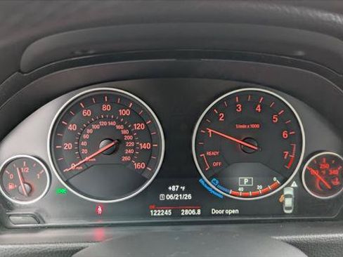 Used 2016 BMW 340i xDrive Sedan AWD/4WD image 27