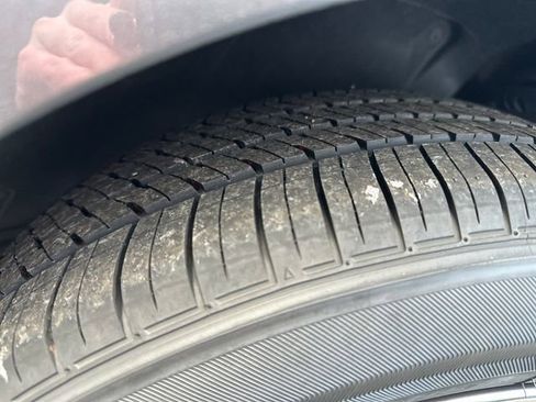 Used 2023 Volkswagen Jetta SE w/ Panoramic Sunroof Package image 27