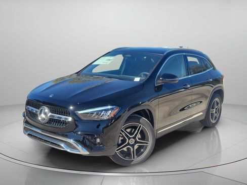 Certified 2026 Mercedes-Benz GLA 250 image 2