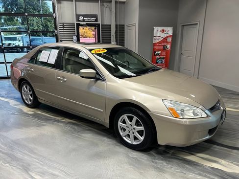 Used 2004 Honda Accord EX image 24