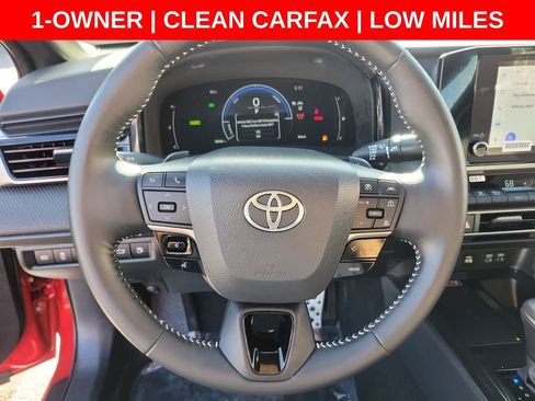 Used 2025 Toyota Camry SE FWD image 25