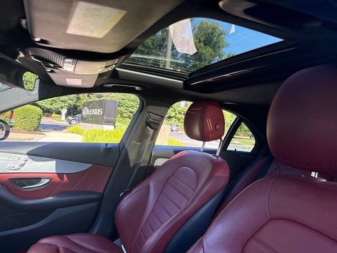 Used 2019 Mercedes-Benz C 300 4MATIC Sedan image 12