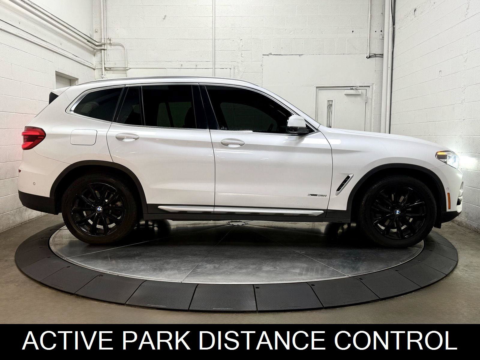 Used 2018 BMW X3 xDrive30i AWD/4WD image 11