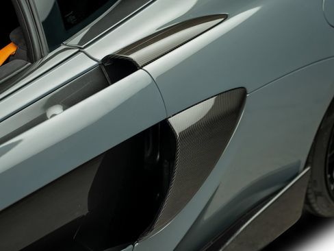 Used 2019 McLaren 600LT RWD image 27