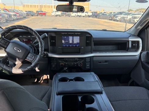 Used 2024 Ford F250 XL w/ STX Appearance Package AWD/4WD image 7