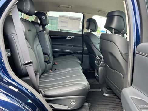 New 2026 Genesis GV80 2.5T RWD image 20