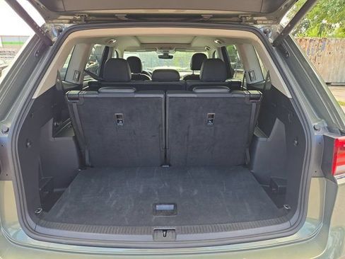 Used 2025 Volkswagen Atlas SE FWD image 7