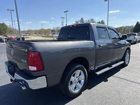 Used 2017 RAM 1500 Big Horn image 6