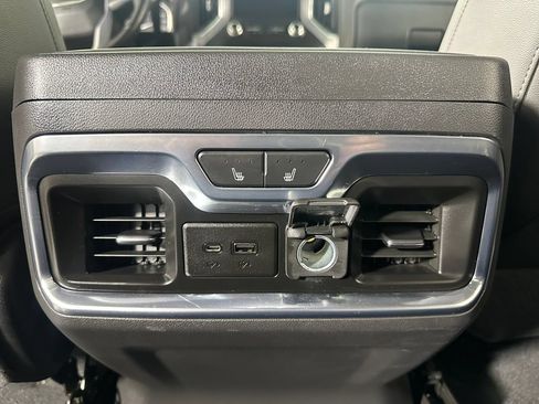 Used 2020 GMC Sierra 1500 SLT w/ SLT Premium Plus Package AWD/4WD image 27