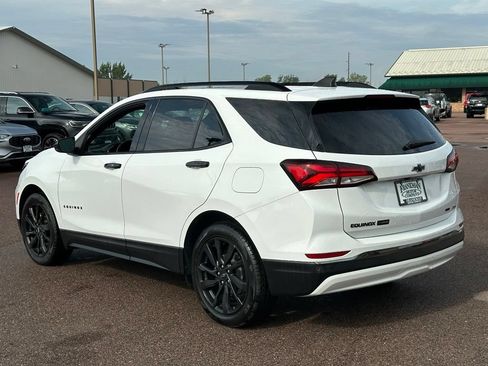 Used 2022 Chevrolet Equinox RS AWD/4WD image 5