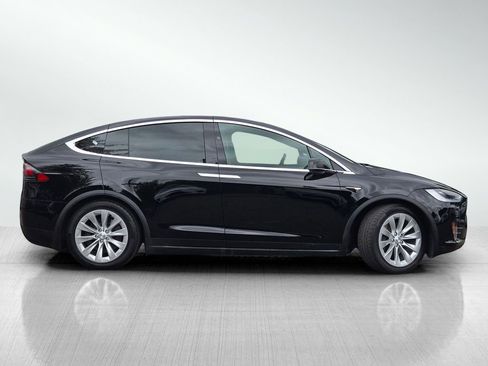 Used 2018 Tesla Model X 100D AWD/4WD image 5