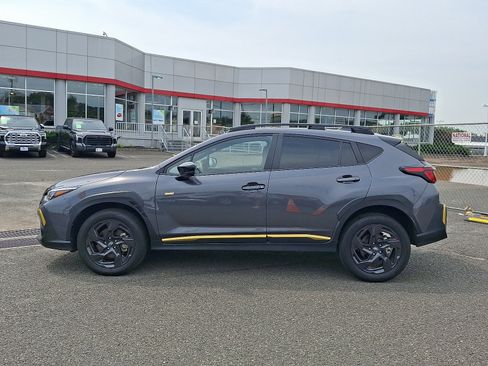 Used 2025 Subaru Crosstrek 2.5i Sport AWD/4WD image 4