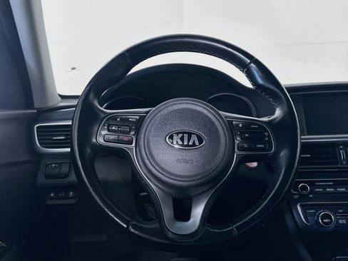 Used 2017 Kia Optima EX FWD image 17