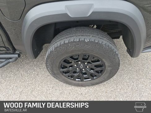 Used 2023 Chevrolet Colorado Trail Boss w/ Advanced Trailering Package image 10