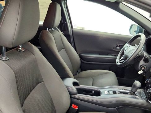 Used 2021 Honda HR-V Sport image 19