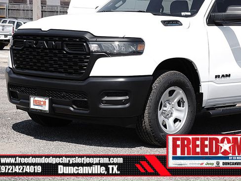 New 2025 RAM 1500 Tradesman image 40