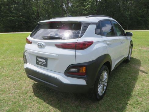 Used 2020 Hyundai Kona SEL FWD image 6