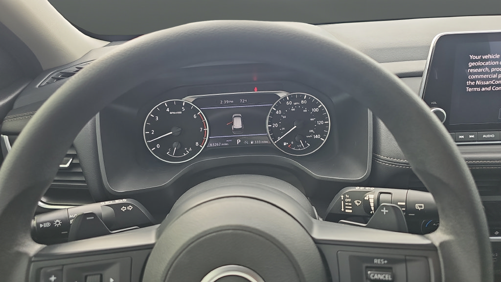Used 2024 Nissan Rogue SV AWD/4WD image 16
