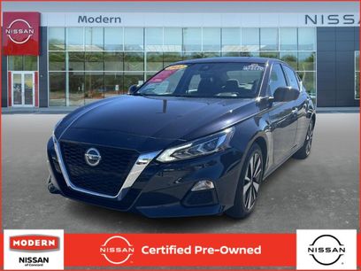 Certified 2022 Nissan Altima 2.5 SV