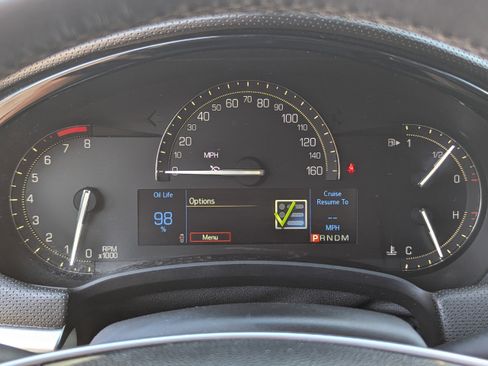 Used 2018 Cadillac XTS Luxury image 32