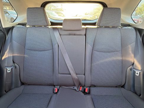 Used 2022 Toyota RAV4 LE image 28