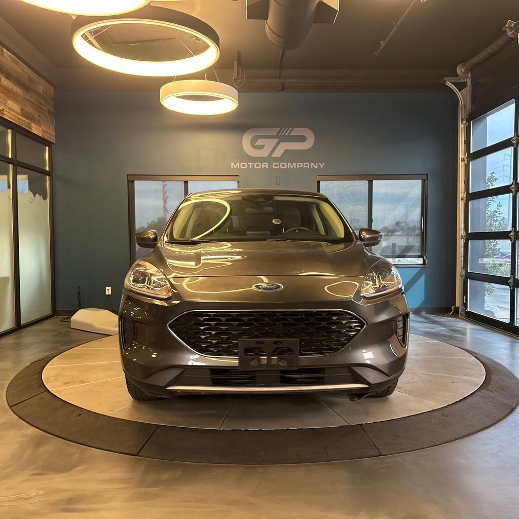 Used 2020 Ford Escape SE AWD/4WD image 9