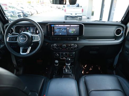 Used 2024 Jeep Wrangler High Altitude AWD/4WD image 27