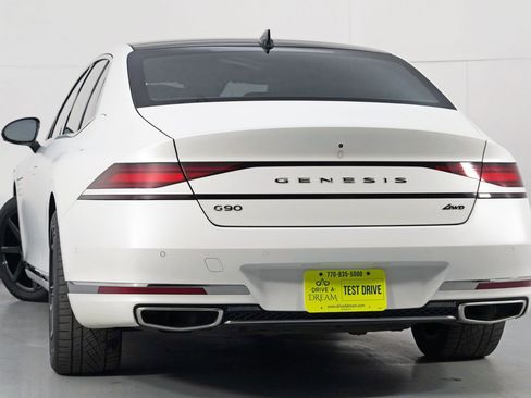 Used 2023 Genesis G90 3.5T image 6