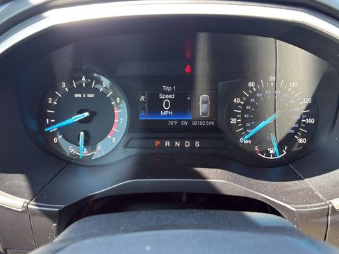Used 2018 Ford Edge SEL AWD/4WD image 13