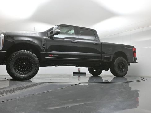 New 2025 Ford F250 Lariat w/ Lariat Ultimate Package image 7