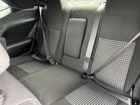 Used 2022 Dodge Challenger R/T w/ Shaker Package image 19