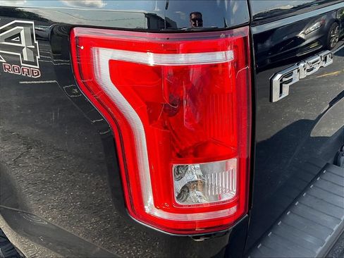 Used 2017 Ford F150 XL w/ Equipment Group 101A Mid AWD/4WD image 23
