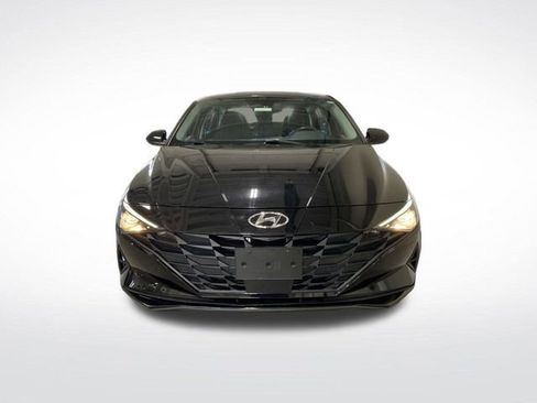 Used 2023 Hyundai Elantra SEL w/ Convenience Package image 11