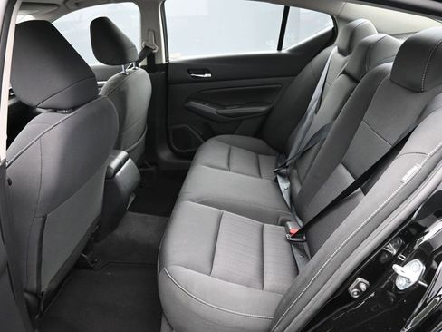 Used 2022 Nissan Altima 2.5 SV image 12