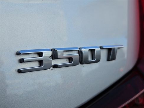 Used 2022 Cadillac XT4 Premium Luxury w/ Safety Alert Package image 38