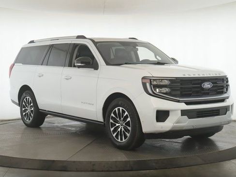 Used 2025 Ford Expedition Max Platinum image 2