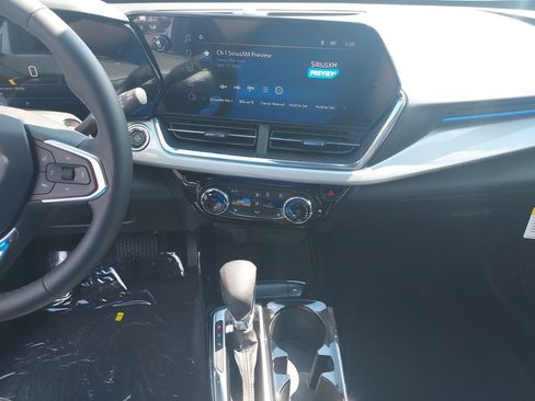 New 2026 Chevrolet Trax LT w/ Driver Confidence Package FWD image 20
