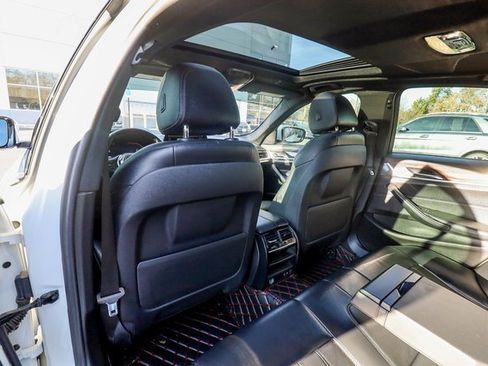 Used 2020 BMW 530i xDrive 530i xDrive w/ Convenience Package image 37